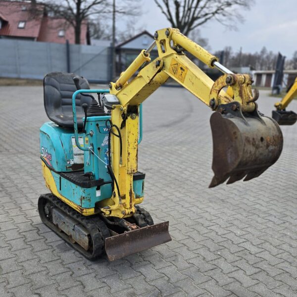 Minikoparka Yanmar SV-05