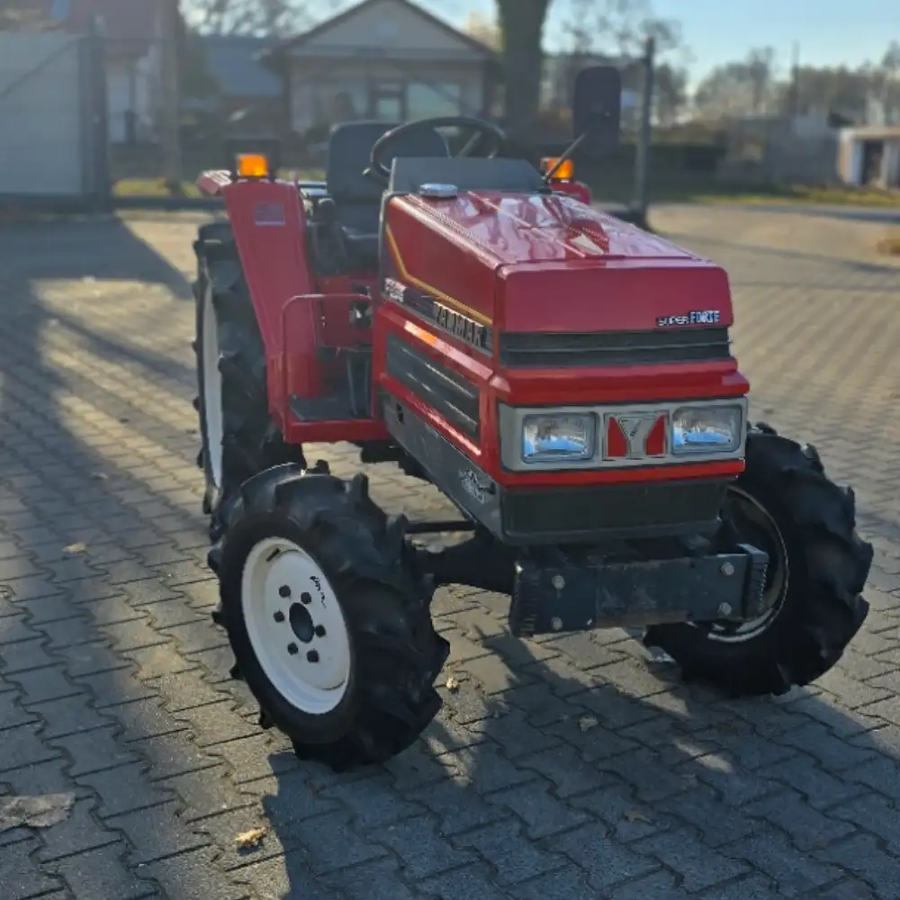 Mini traktorek Yanmar F-235 - obrazek 3