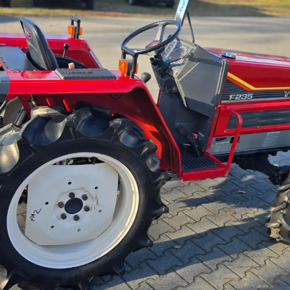 Mini traktorek Yanmar F-235 - obrazek 8