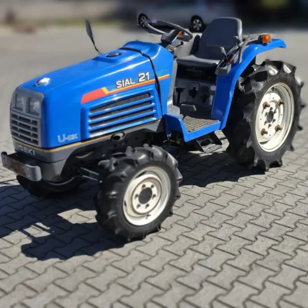 Mini traktorek Iseki Sial 21